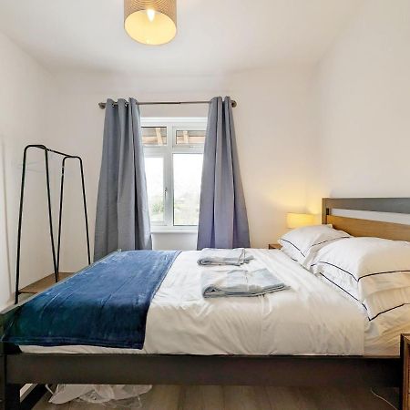 Malthouse Cottage West Wittering Exterior photo